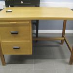 605 7291 WRITING DESK